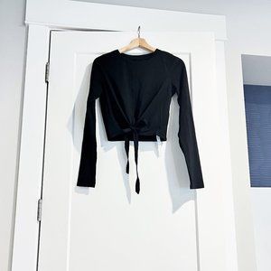Lululemon Yoga and Restore Long Sleeve Wrap Crop Top/Tee Black Size 8/Medium